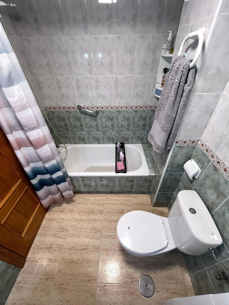 1 slaapkamer Appartement Te koop