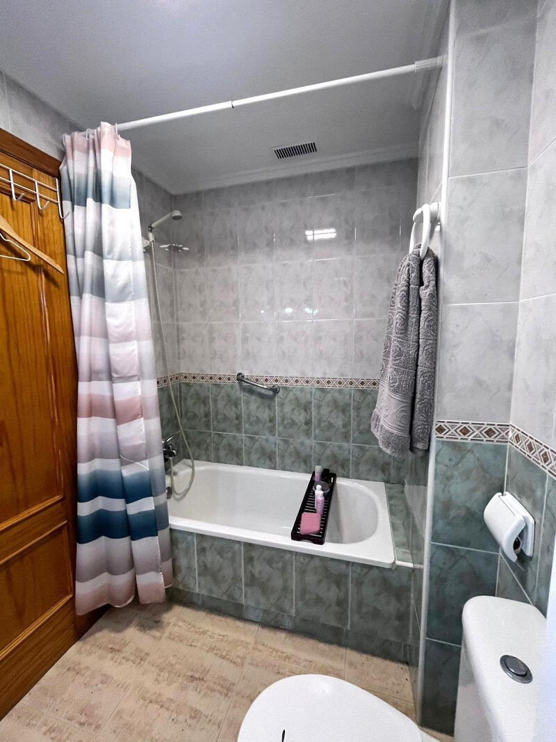 1 slaapkamer Appartement Te koop