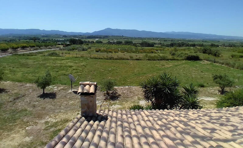 3 bedroom Country House for sale 3 bedroom Country House for sale