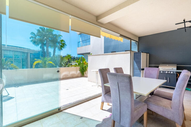 3 slaapkamer Appartement Te koop 3 slaapkamer Appartement Te koop