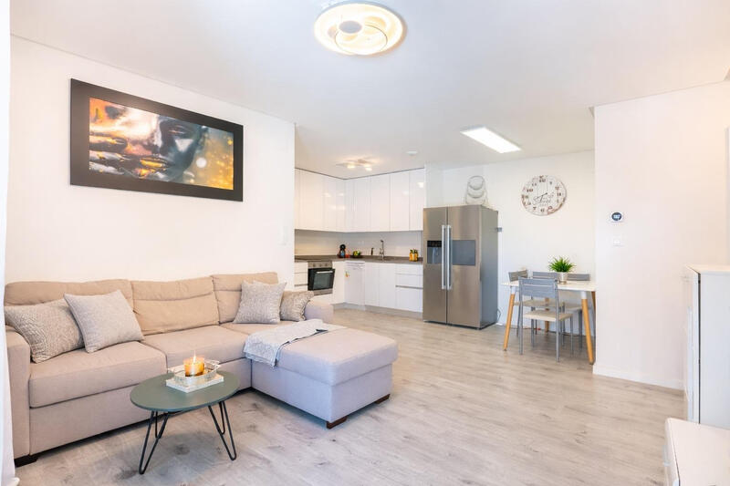 3 slaapkamer Appartement Te koop 3 slaapkamer Appartement Te koop