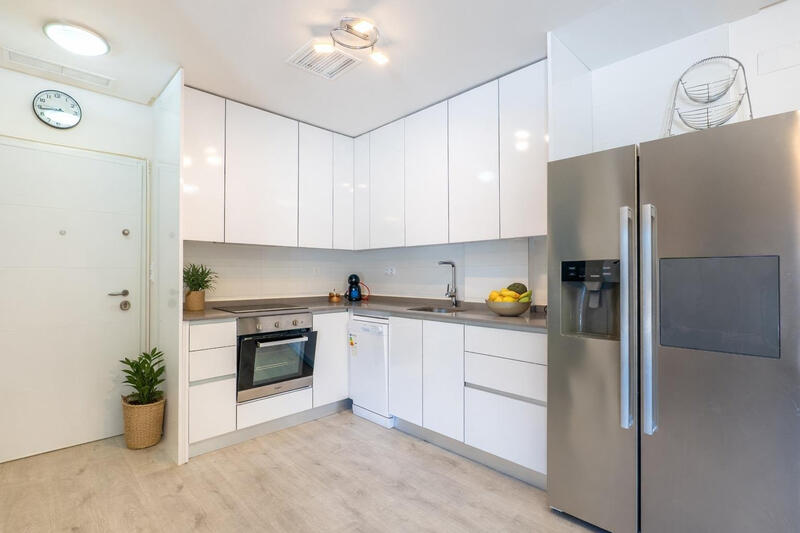 3 slaapkamer Appartement Te koop 3 slaapkamer Appartement Te koop