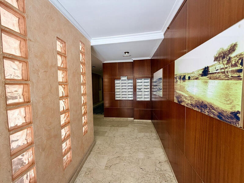 2 Schlafzimmer Appartement zu verkaufen