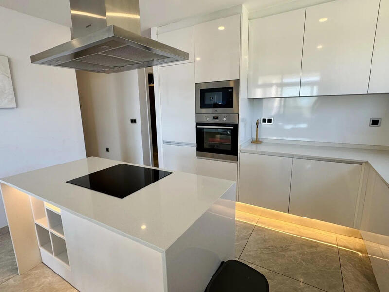 3 bedroom Apartment for sale 3 bedroom Apartment for sale