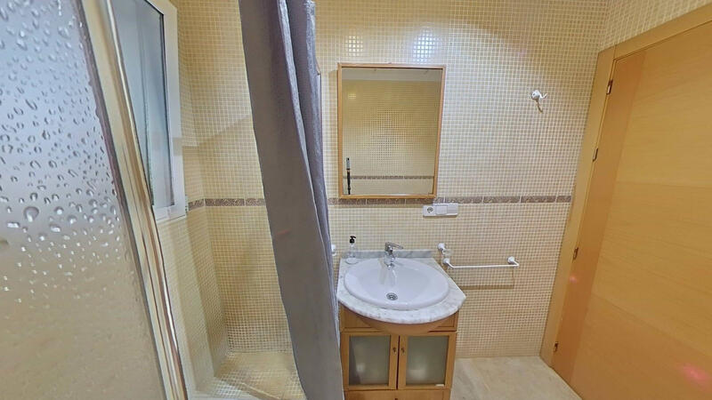 4 chambre Duplex à vendre