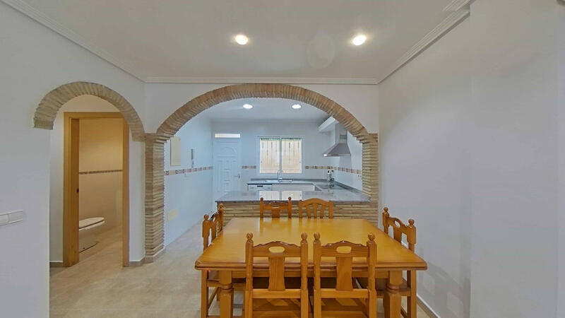 4 chambre Duplex à vendre