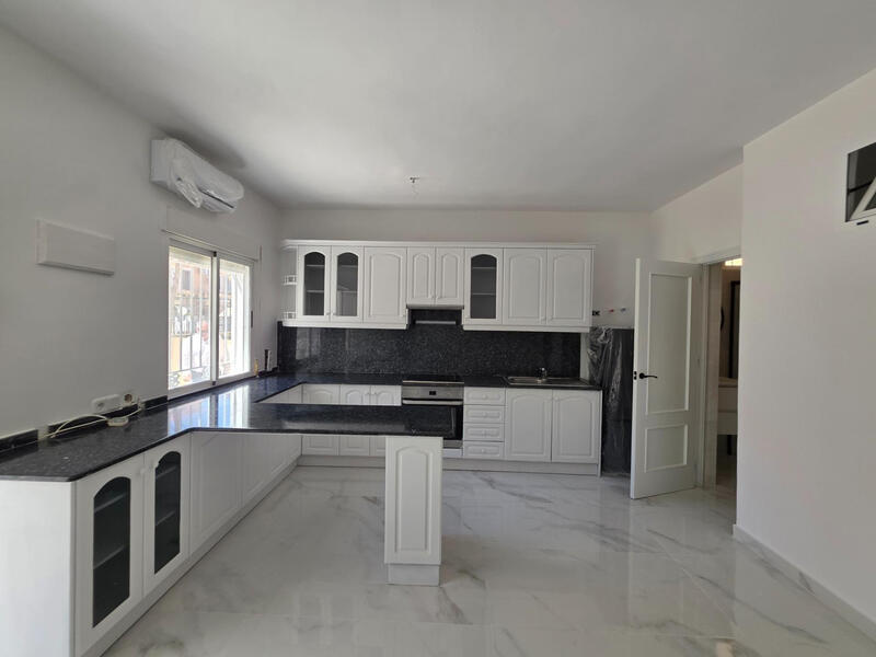 3 bedroom Duplex for sale 3 bedroom Duplex for sale