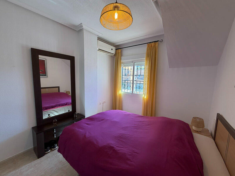 2 slaapkamer Appartement Te koop