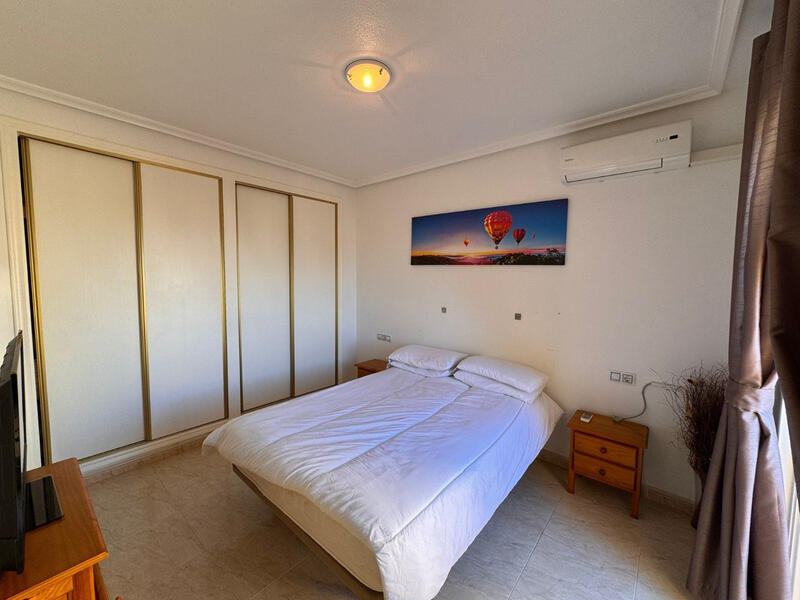 3 bedroom Townhouse for sale