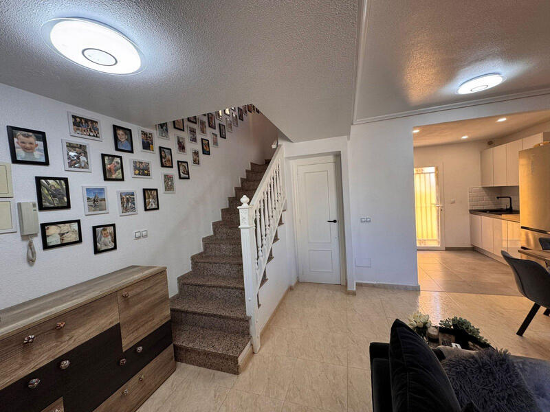 3 bedroom Townhouse for sale