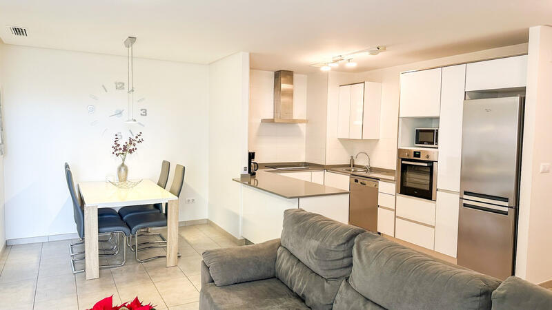 2 bedroom Apartment for sale