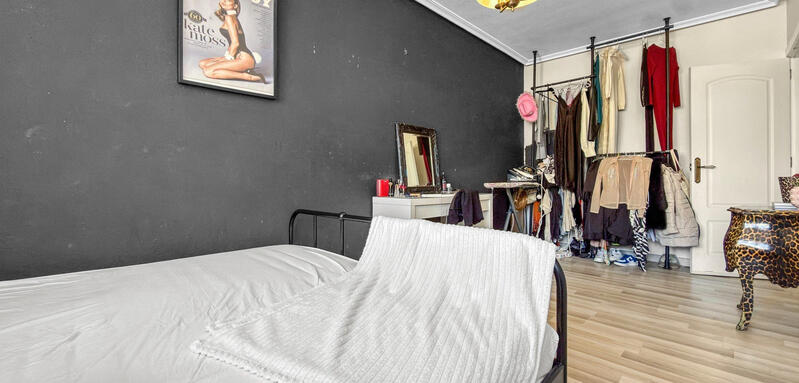 2 Schlafzimmer Stadthaus zu verkaufen