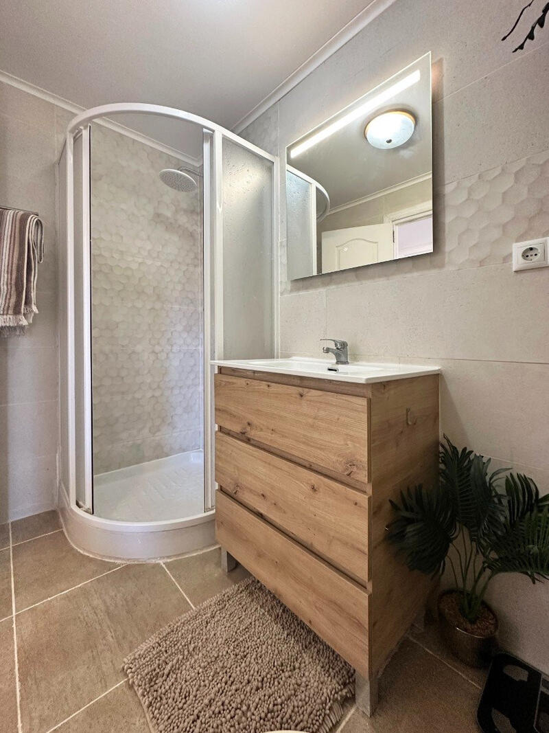 2 спальная комната вилла продается