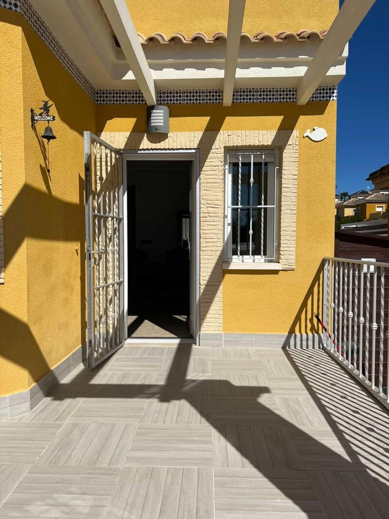 3 sovrum Villa till salu