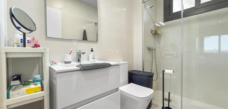 2 slaapkamer Appartement Te koop