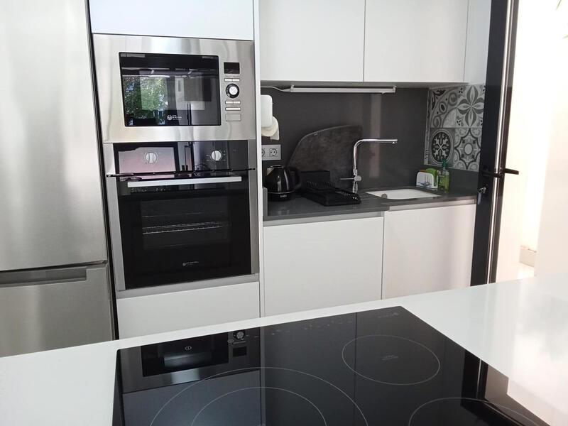 1 slaapkamer Appartement Te koop 1 slaapkamer Appartement Te koop