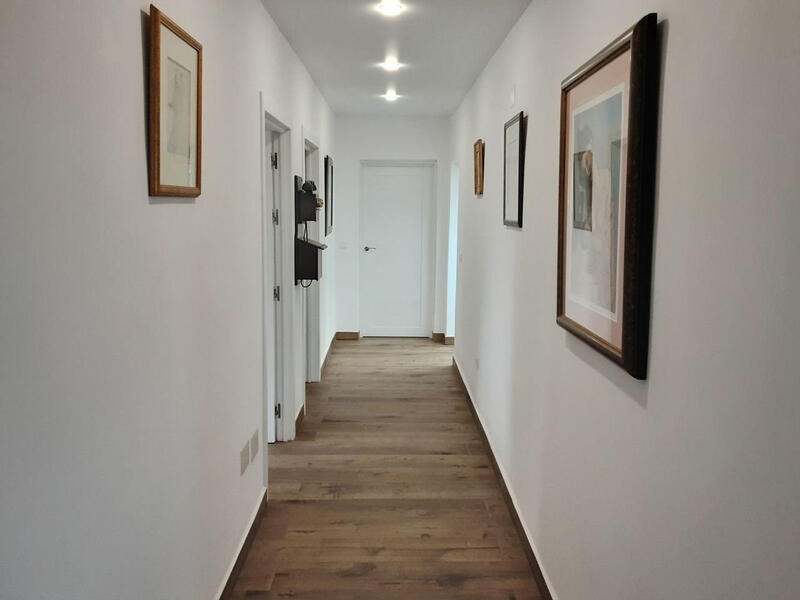 6 soverom Villa til salgs