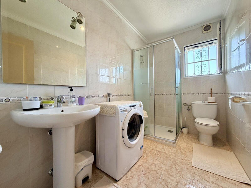 5 soverom Villa til salgs