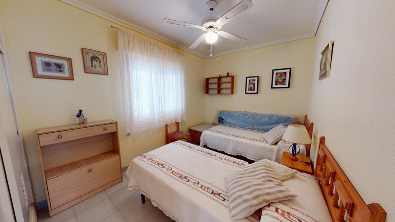 2 спальная комната вилла продается