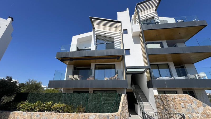 2 bedroom Apartment for sale