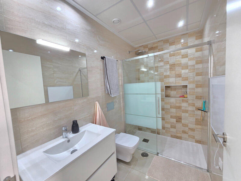 3 sovrum Radhus till salu