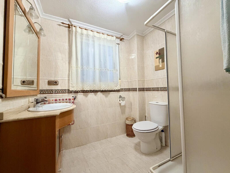 3 bedroom Townhouse for sale