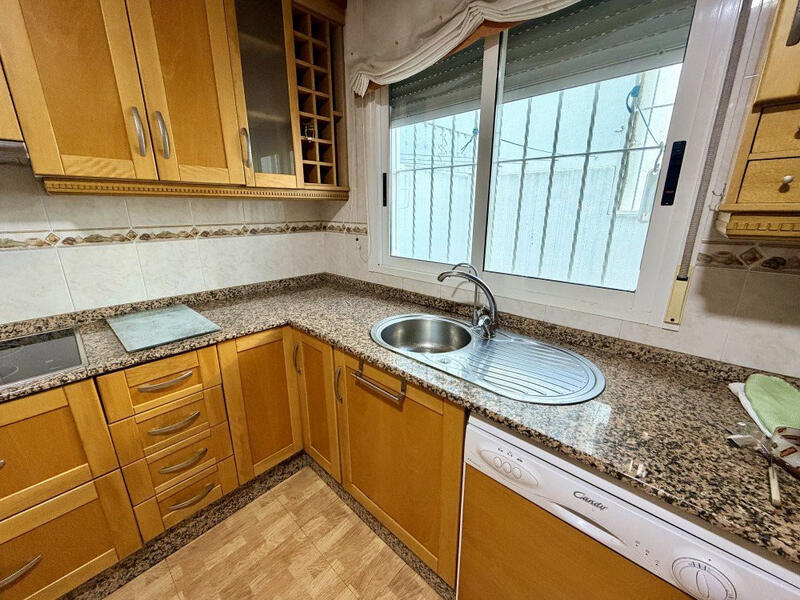 3 bedroom Townhouse for sale