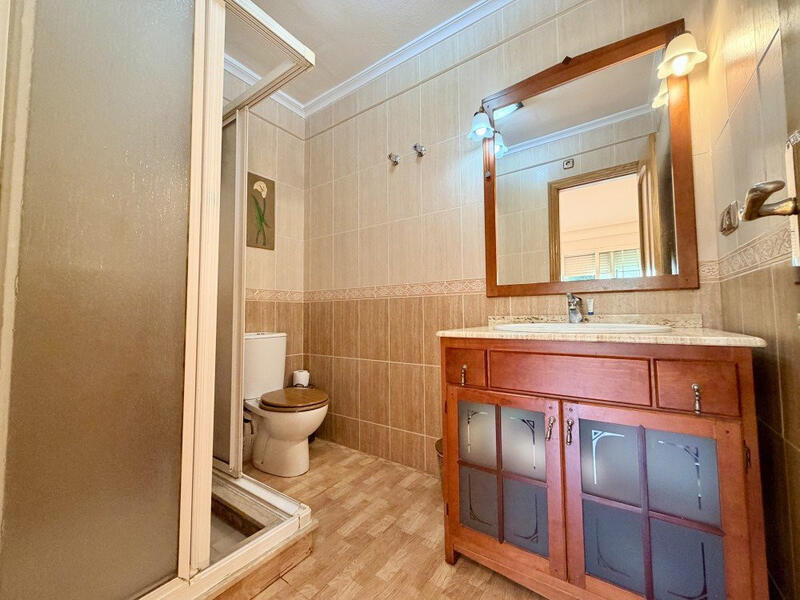 3 bedroom Townhouse for sale