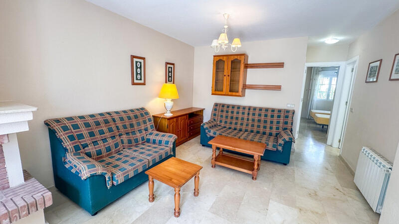 2 bedroom Townhouse for sale