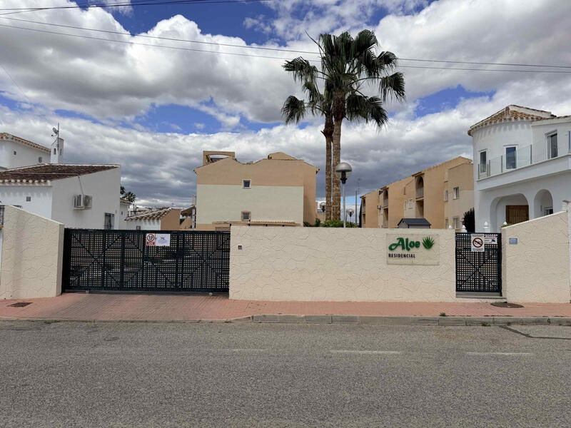 2 sovrum Villa till salu