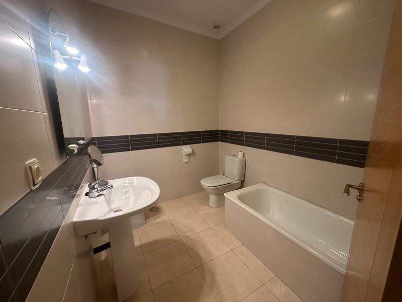 4 sovrum Lägenhet till salu