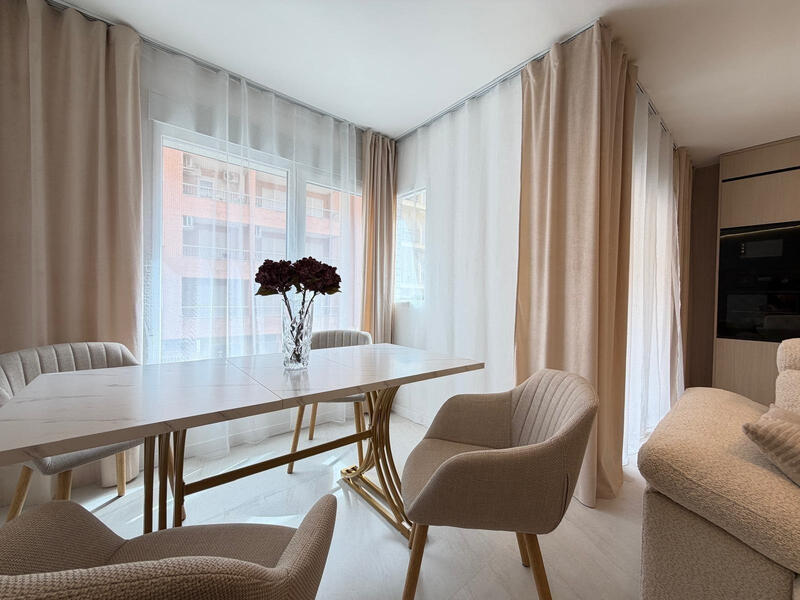 4 slaapkamer Appartement Te koop