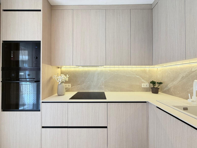 4 slaapkamer Appartement Te koop