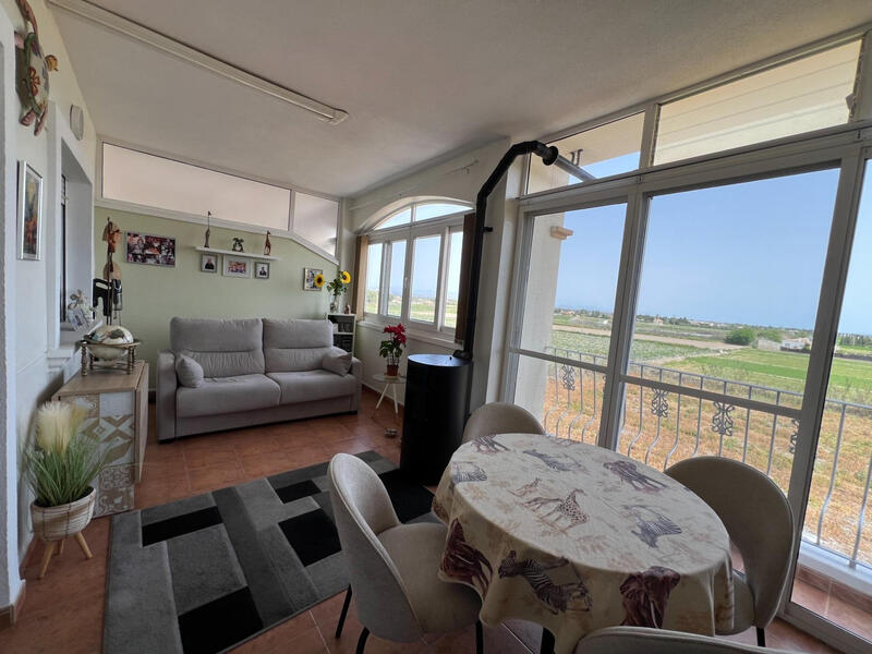 Appartement à vendre dans Dolores, Alicante