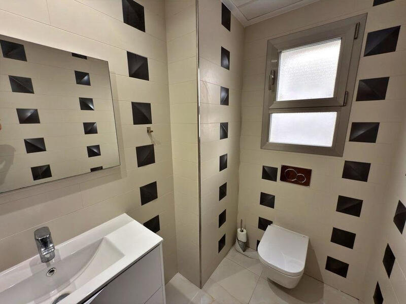 5 bedroom Villa for sale