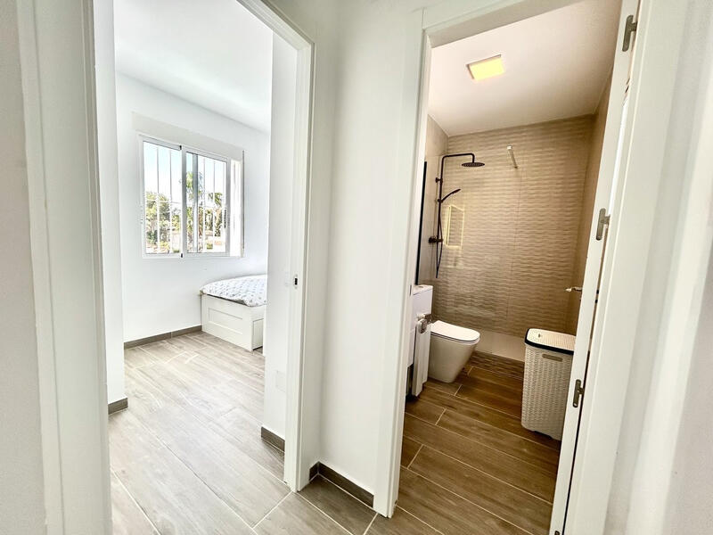 5 bedroom Villa for sale