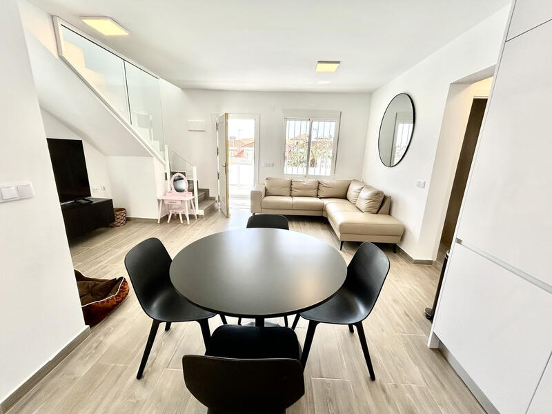 5 bedroom Villa for sale