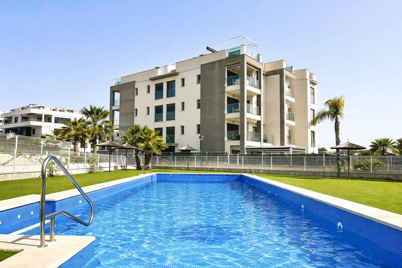 Apartamento en venta en Villamartin, Alicante