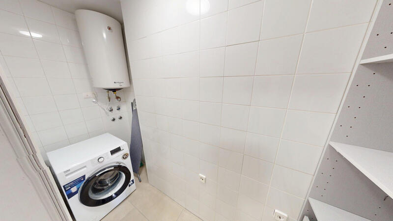 3 bedroom Apartment for sale