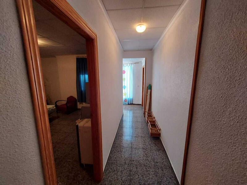 8 спальная комната Деревенский Дом продается