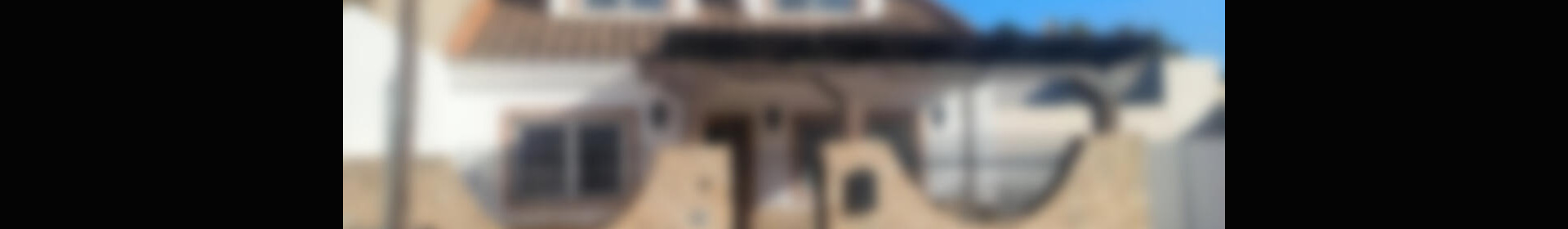 4 спальная комната городская тюрьма продается