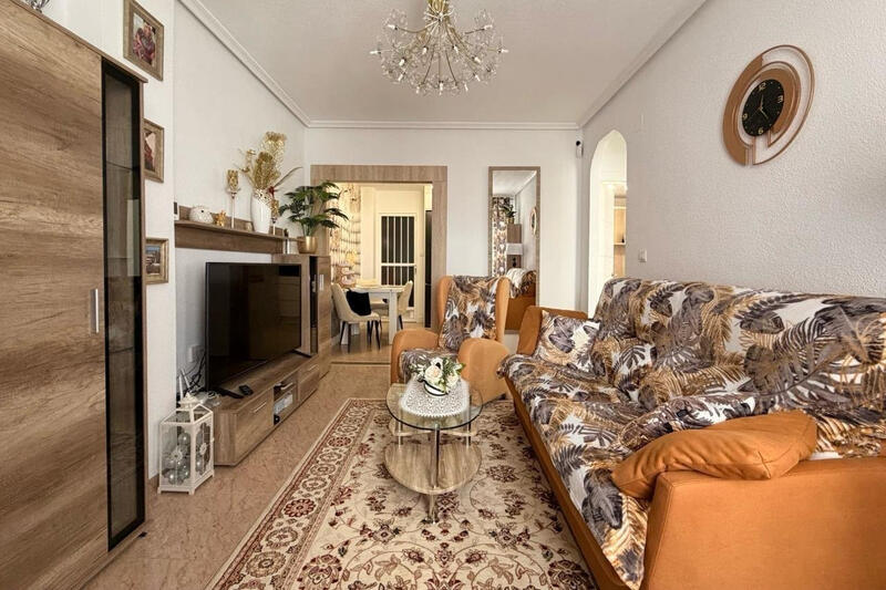 Lejlighed til salg i Torrevieja, Alicante