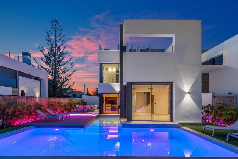 3 slaapkamer Villa Te koop