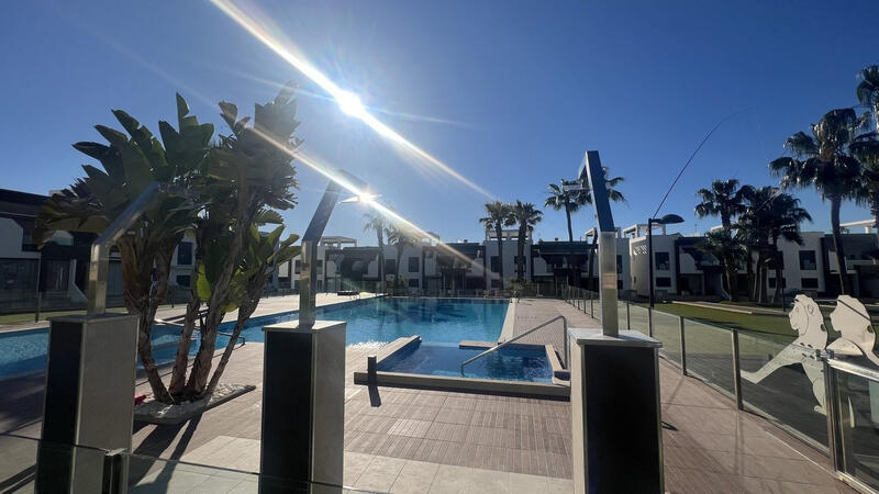 Appartement Te koop in La Zenia, Alicante