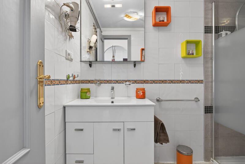 2 slaapkamer Appartement Te koop