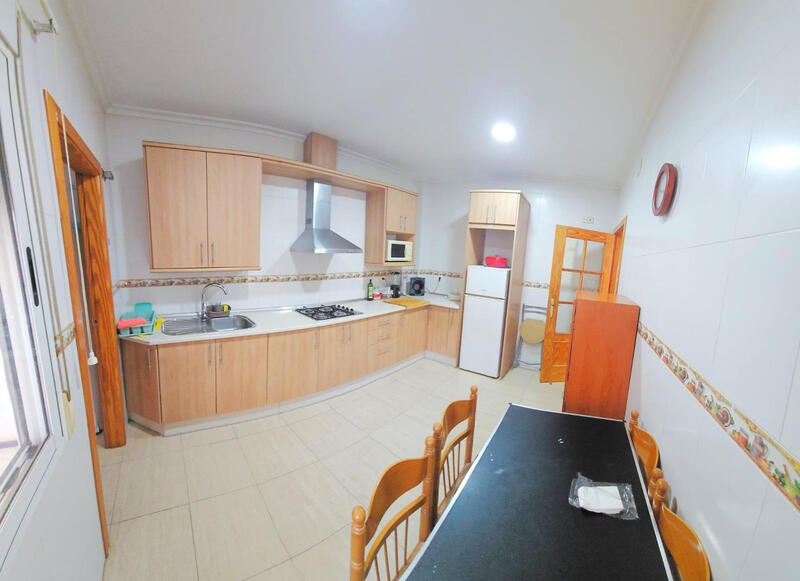 2 soveværelse Byhus til salg