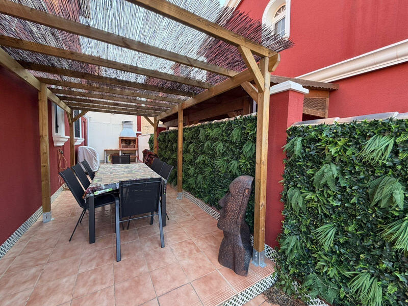 3 bedroom Villa for sale