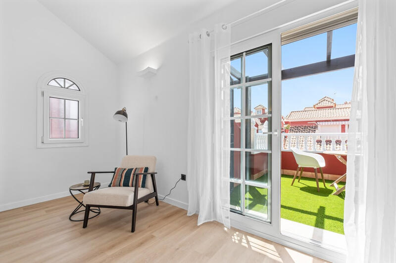 3 sovrum Radhus till salu