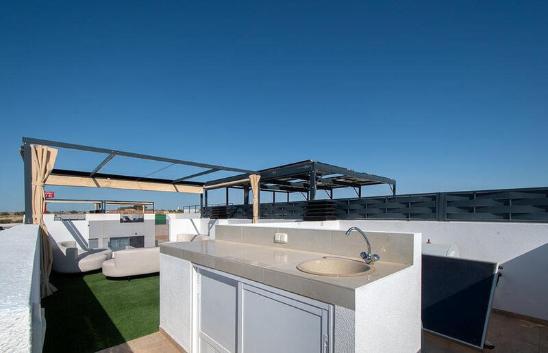 3 bedroom Townhouse for sale