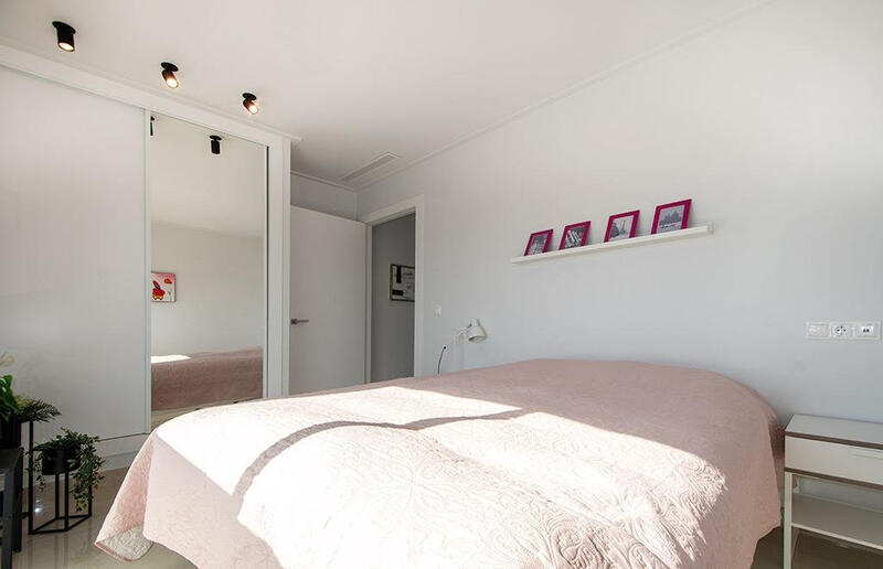 3 bedroom Townhouse for sale